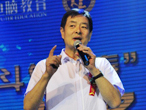 “鐘鼓饌玉不足貴，但愿長醉不復醒