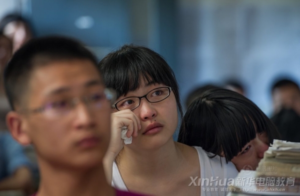 學(xué)子不哭,高考不是唯一的出路