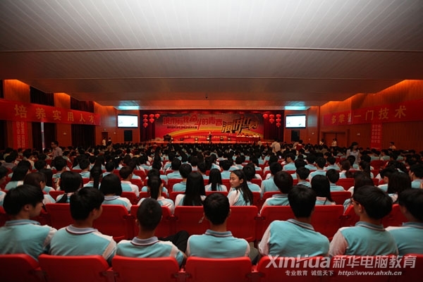 決賽現場大禮堂座無虛席